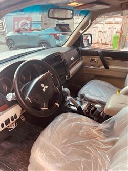 ميتسوبيشي باجيرو